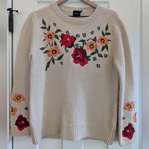 Cream Floral Embroidered Sweater Sz. Small
